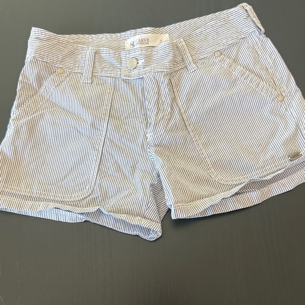 Carve Designs Women's Light Blue and White Striped Shorts 2